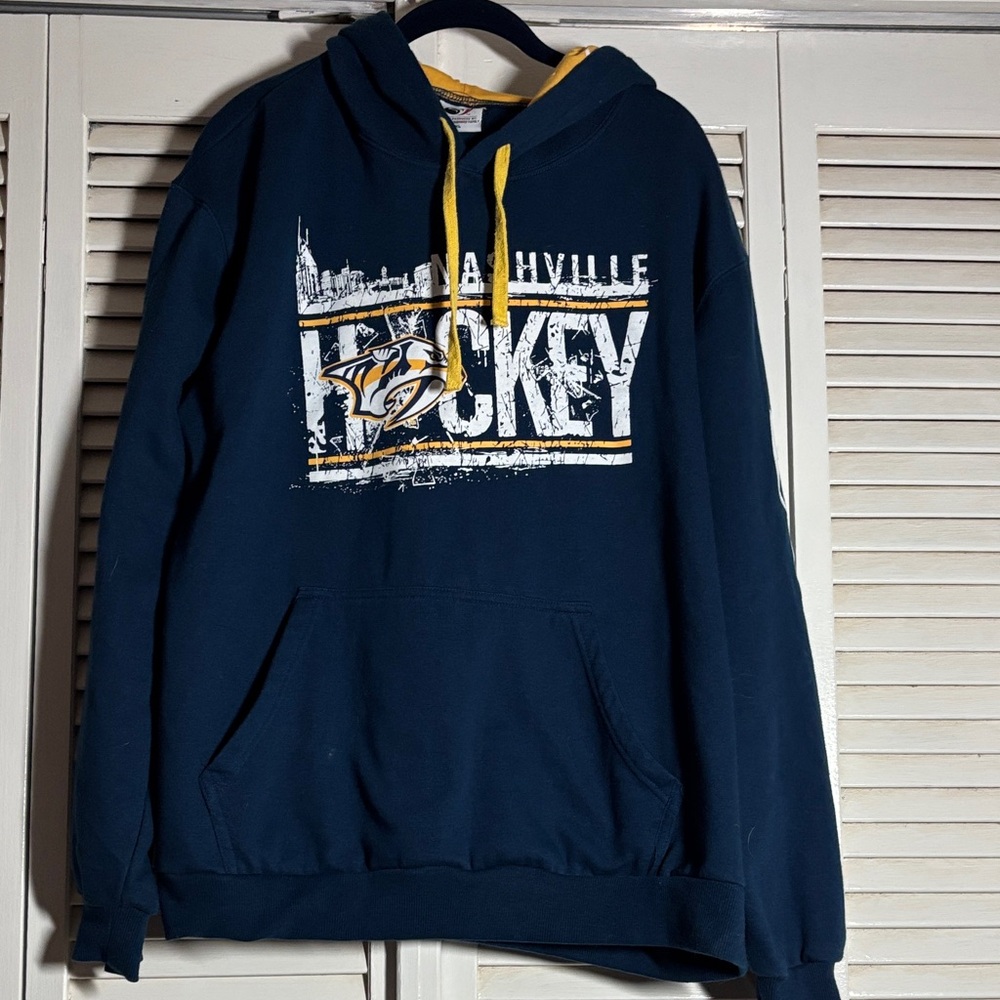 Nashville Preds Hockey Hoodie